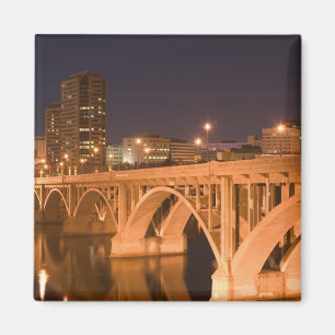 Kanada, Saskatchewan, Saskatoon:Rundweg Magnet