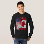 KANADIAN ROOTS Halbe amerikanische Flagge KANADA T-Shirt (Vorne ganz)