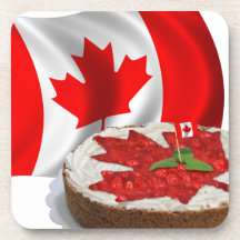 Kanadische Flagge mit Cherry Maple Leaf Cake