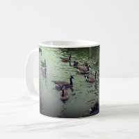Kanadische Gänse und Mallard-Enten-Tasse