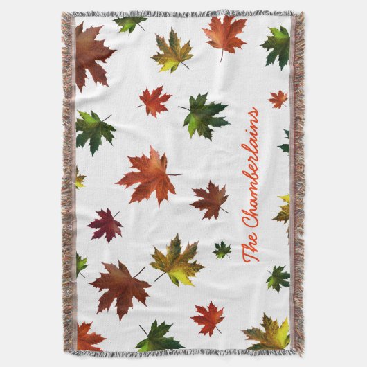 Kanadischer Ahornlef mit Ihrem Namen auf Weiß Decke (Vorderseite Vertikal)