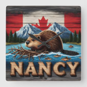 Kanadischer Biber baut Nest in der Nähe des Bergse Quadratische Wanduhr (Vorderseite)