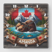 Kanadischer Biber in der Nähe von Bergen und Ahorn Quadratische Wanduhr (Vorderseite)