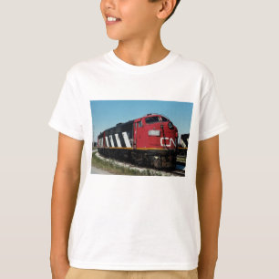 Kanadischer Staatsangehöriger FP-7 a+ein Set, T-Shirt