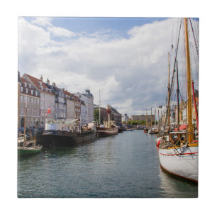 Kanal mit Booten Kopenhagen Fliese