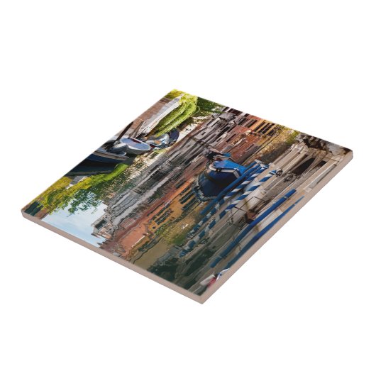 Kanal morgens fliese (Seite)