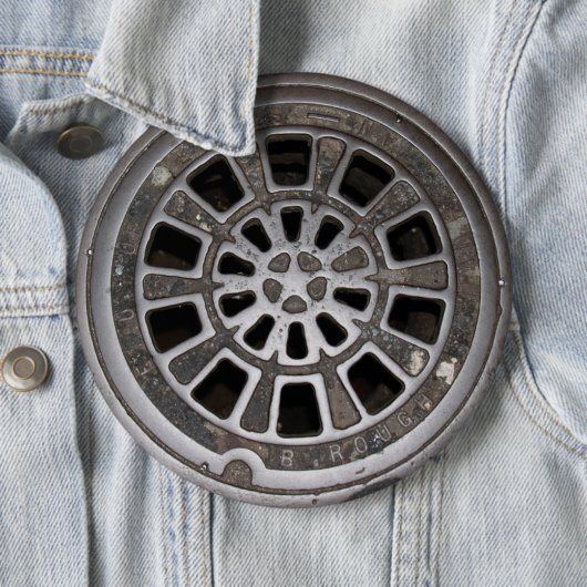 Kanaldeckel Button (Beispiel)