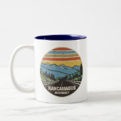 Kancamagus Highway New Hampshire Zweifarbige Tasse (Links)