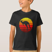 Kangaroo Australia Kangaroo Silhouette bei Sunset T-Shirt (Vorderseite)