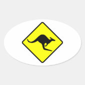 Kangaroo Crossing Road Sign Ovaler Aufkleber (Vorderseite)
