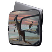 Kangaroo Sea Breezes Illusion Art Laptopschutzhülle (Vorderseite Links)