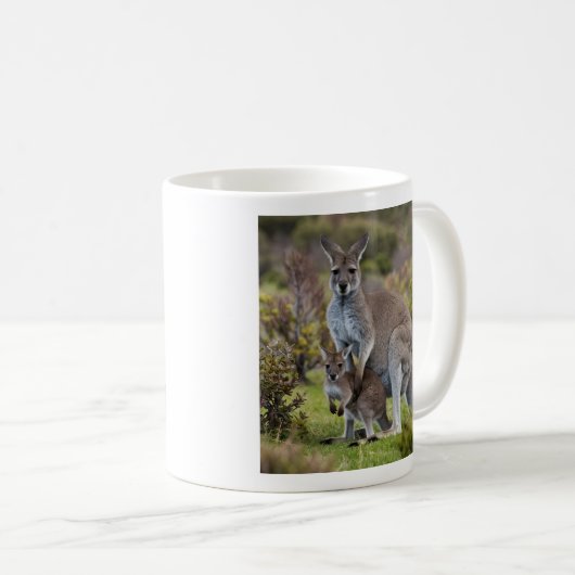 Kangaroo und Joey Kaffeetasse (VorderseiteRechts)