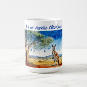 Kangaroo unter dem Hummer mit Weihnachtsbaumbaumho Kaffeetasse (Mittel)