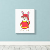 Kaninchen als Feuerwehrmann mit Helm Leinwanddruck (Insitu (Holzboden))