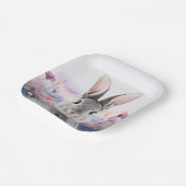 Kaninchen auf einem Gebiet von Wildblumen Pappteller (Gewinkelt)