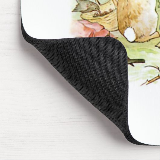 Kaninchen: BlackBerry Picking (Beatrix Potter) Mousepad (Ecke)