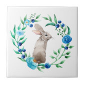 Kaninchen mit blauer Blumenreath Fliese (Vorderseite)