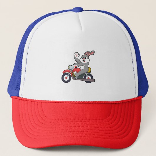 Kaninchen mit Motorrad.PNG Truckerkappe (Vorderseite)