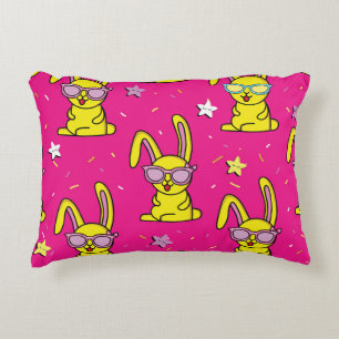 Kaninchen-Rave: Kids' Pattern Delight Dekokissen