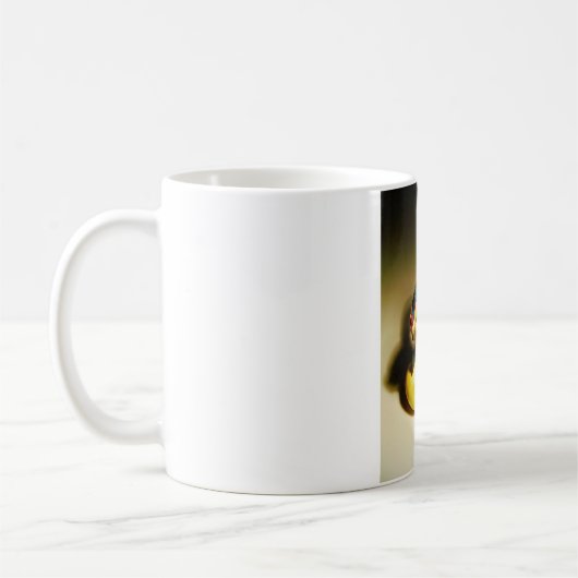 Kaninchen Spielzeug und Ostergelbe Ei Kaffeetasse (Links)