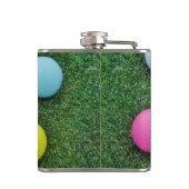 Kaninchen und farbige Golfbälle Flachmann (Rückseite)