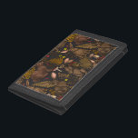 Kaninchen und Waldflora Dreifach Ballett Tri-fold Geldbeutel<br><div class="desc">Von Hand gezeichnet Kaninchen und Waldflora pilzen,  Beeren und Käfer</div>