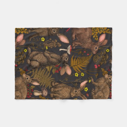 Kaninchen und Waldflora Fleece Blanket (Vorderseite (Horizontal))