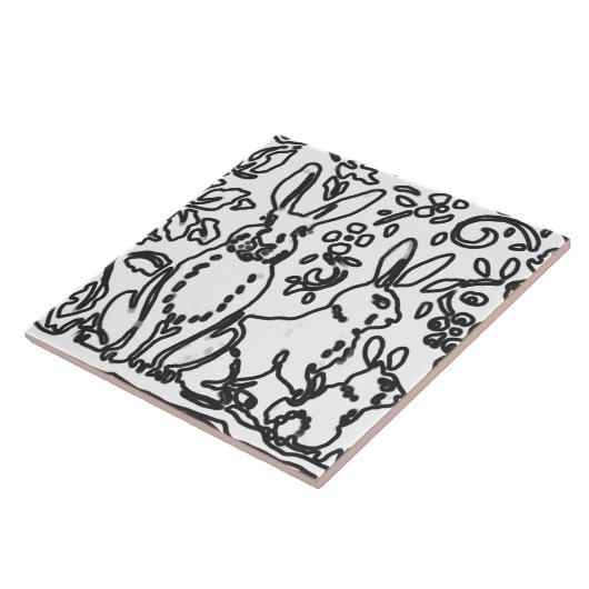 Kaninchenblättern Schwarz-weiß Zeichnend Waldtier Fliese (Seite)