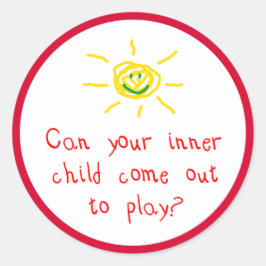Kann Ihr Kind draußen herkommen und spielen? Runder Aufkleber
