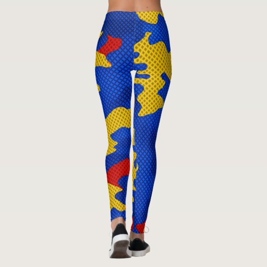 Kansas Blue Red Yellow Vibrant Camo Pattern Leggings (Rückseite)