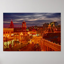 Kansas City Plaza Lights bei Sonnenuntergang Poster