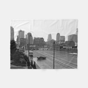 Kansas City Urban Skyline, Schwarz-Weiß-Foto Fleecedecke