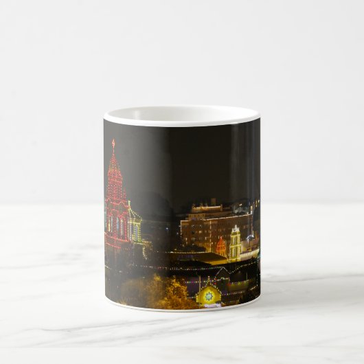 Kansas- Citypiazza-Lichter Kaffeetasse (Mittel)