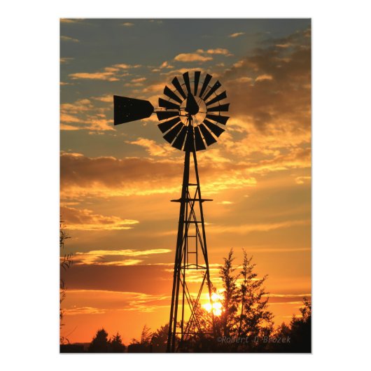 Kansas Country Windmill mit Wolken, Fotodruck (Vorne)