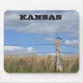 Kansas Hawk auf einem Kalkstein Post Mouse PAD Mousepad (Vorne)