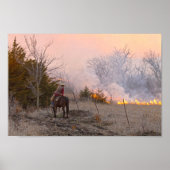 Kansas Rancher Watching a Controlled Prairie Burn Poster (Vorne)