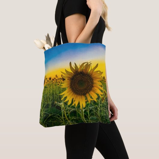 Kansas-Sonnenblume-Feld Tasche (Von Nahem)