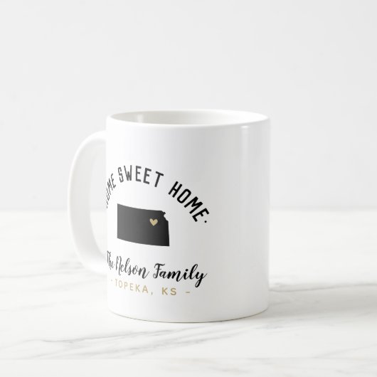 Kansas Zuhause Sweet Zuhause Family Monogram Tasse (Vorderseite Links)