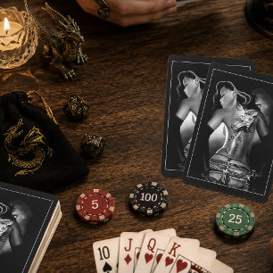 Kantige schwarze weiße tätowierte Drachenfrau Spielkarten