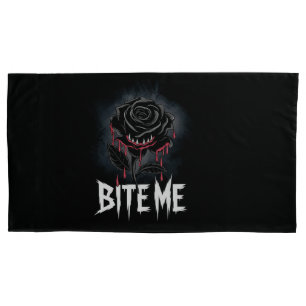 Kantiges 'Bite Me' Gothic-Rosendesign Kissenbezug