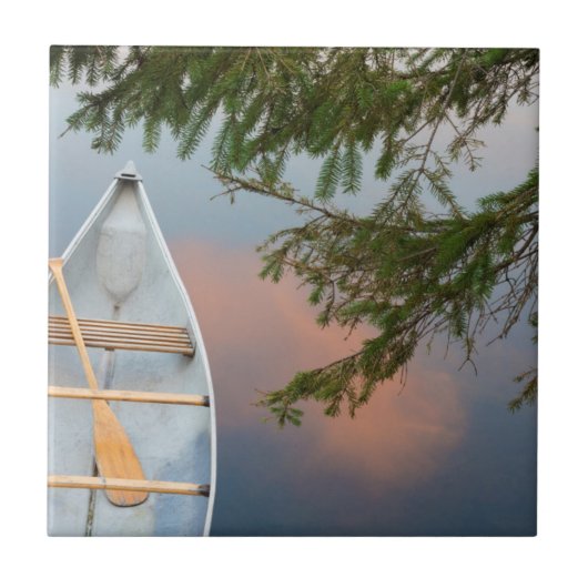 Kanu am See bei Sonnenuntergang, Kanada Fliese (Vorderseite)