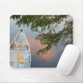 Kanu am See bei Sonnenuntergang, Kanada Mousepad (Mit Mouse)