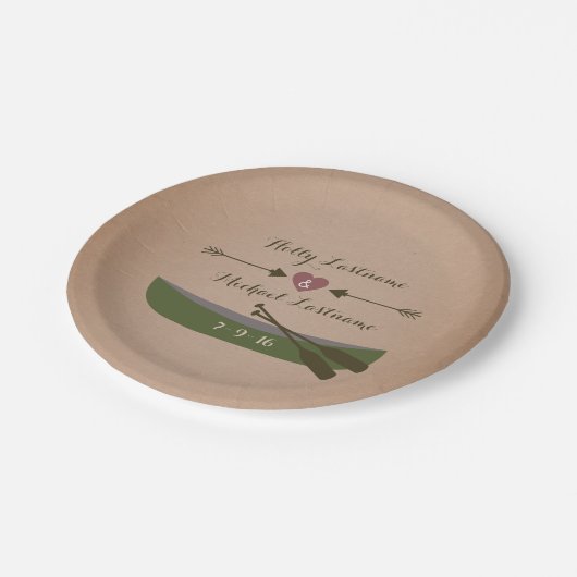 Kanu + Pfeile Rustikale Hochzeit Pappteller (Schrägansicht)