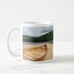 Kanufahren am Strand am See Kaffeetasse