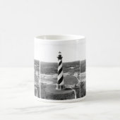 Kap Hatteras Leuchtturm-Schwarzweiss-Foto Kaffeetasse (Mittel)