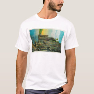 Kap Hoorn und Zigarren-Felsen auf Columbia River T-Shirt