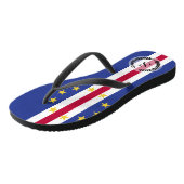 Kap-Verde-Flagge Badesandalen (Schrägansicht)