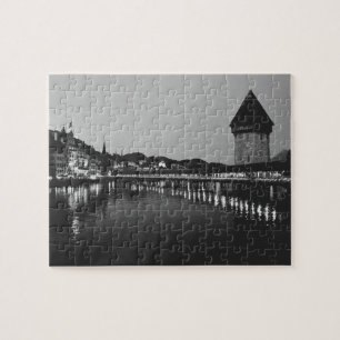 Kapellenbrücke der Luzerne-(die Schweiz) + Fluss Puzzle