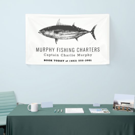 Kapitän des modernen Charterschiffs Banner (Messeveranstaltung)