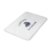 Kapitän mit Ihrem Namen Sailboat Nautical Bath Mat Badematte (Schrägansicht)